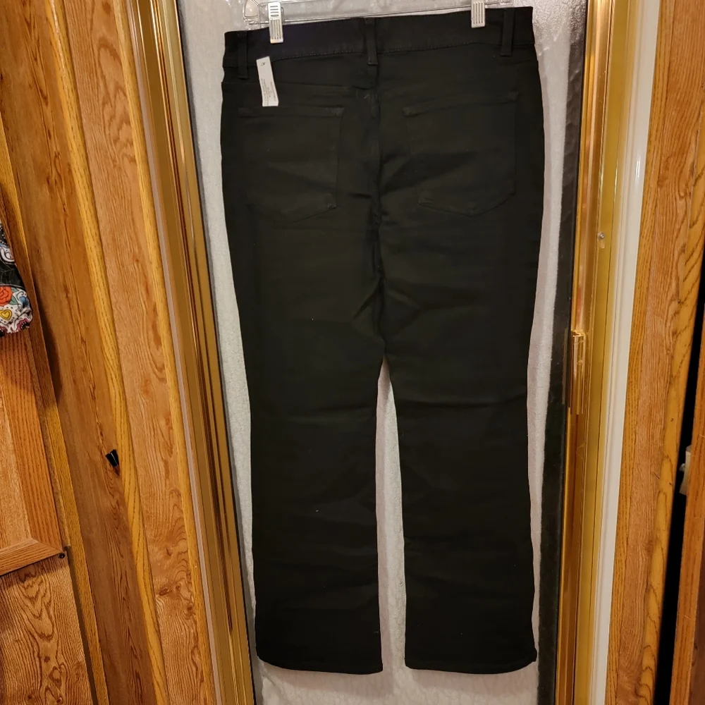 Mid-Rise Boot Cut Jeans - Picture 3 of 6